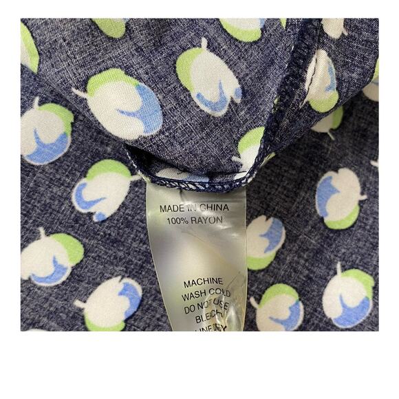 VINCE CAMUTO TWO Blue Spring Blossom Collared Sleeveless Blouse Medium Rayon - Picture 7 of 9